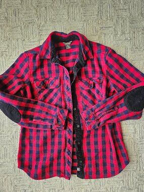 Eddie Bauer 100% cotton blue red plaid thick button down long sleeve women's S